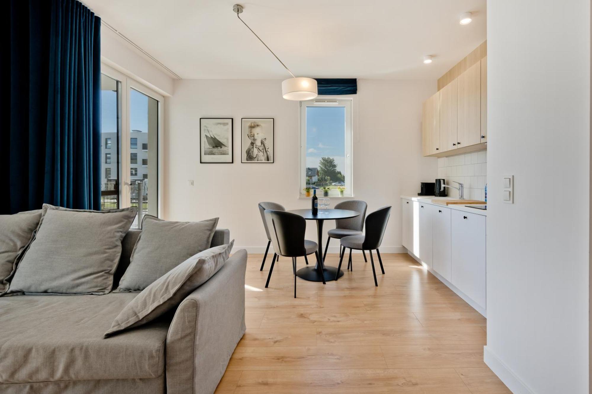 Blueapart Apartamenty Hotelowe Nexo II ปุกสค์ ภายนอก รูปภาพ